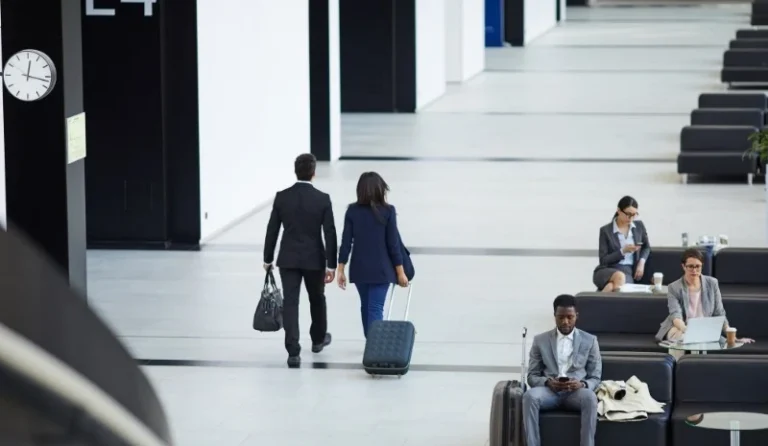 How to Manage Travel Cancellations: The 2026 Definitive Reference